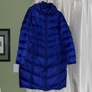 Lands’ End knee length down parka with hood, XL